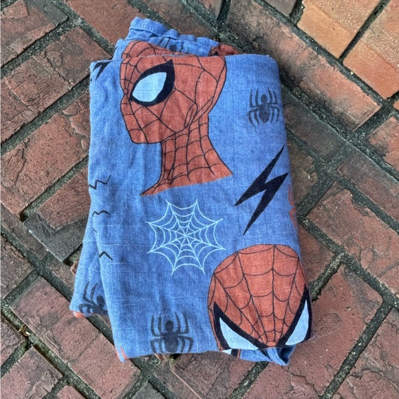 SWEET ELLIE SUE Spidey Muslin Blanket Plus size Sold out online :) - Picture 6 of 9